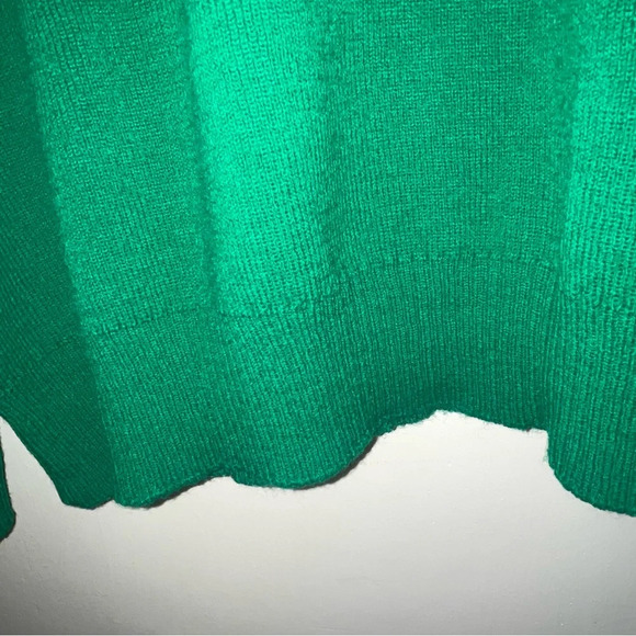 Vintage Irish Sweater Made in Ireland Clovers Kelly Green V-Neck Sweater XL - Picture 11 of 11